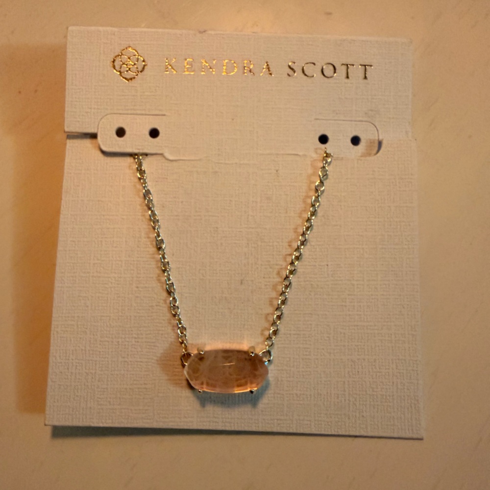 NWT Kendra Scott Gold Ever Necklace in Rose Quartz